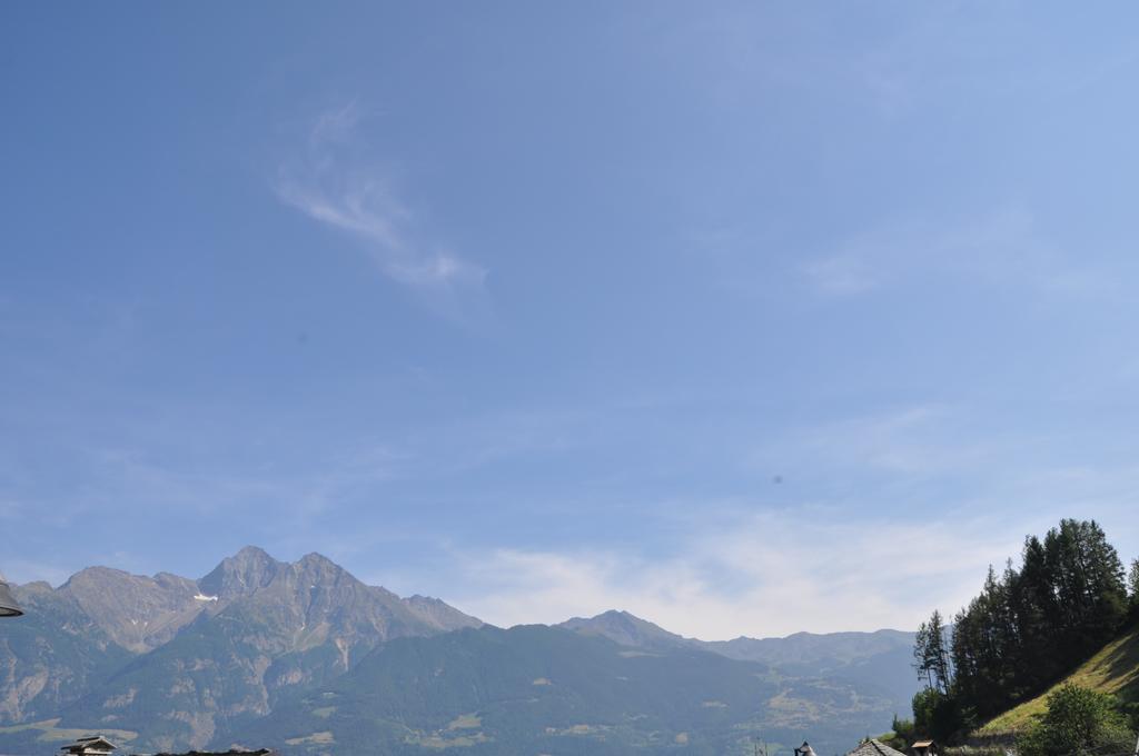 Le Foyer De La Ferme Lägenhet Aosta Exteriör bild